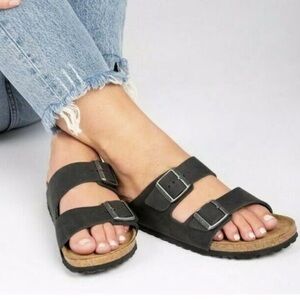 BIRKENSTOCK 
ARIZONA SOFT FOOTBED NATURAL LEATHER OILED size 40 US 9-9.5 NEW